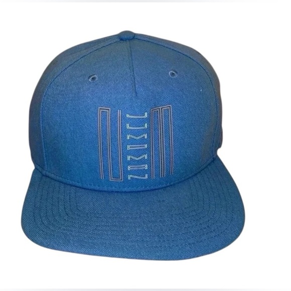 Air Jordan J II Jumpman SnapBack Cap - Picture 1 of 6